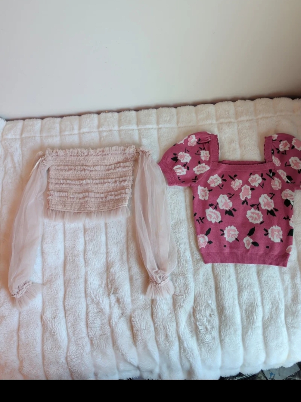 Marble/Willow Crop Top Bundle Sz Small